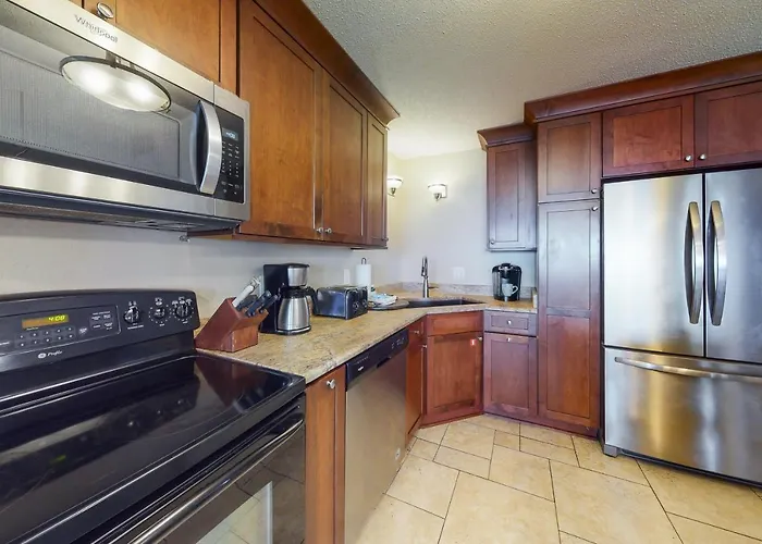 Apartment Edgewater West #103