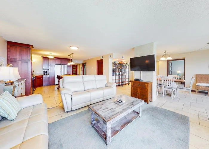 Edgewater West #103 Apartment *
