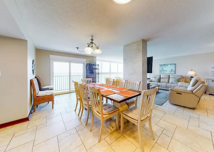 Apartment Edgewater West #103 *
