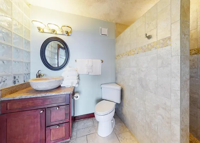 Edgewater West #103 *